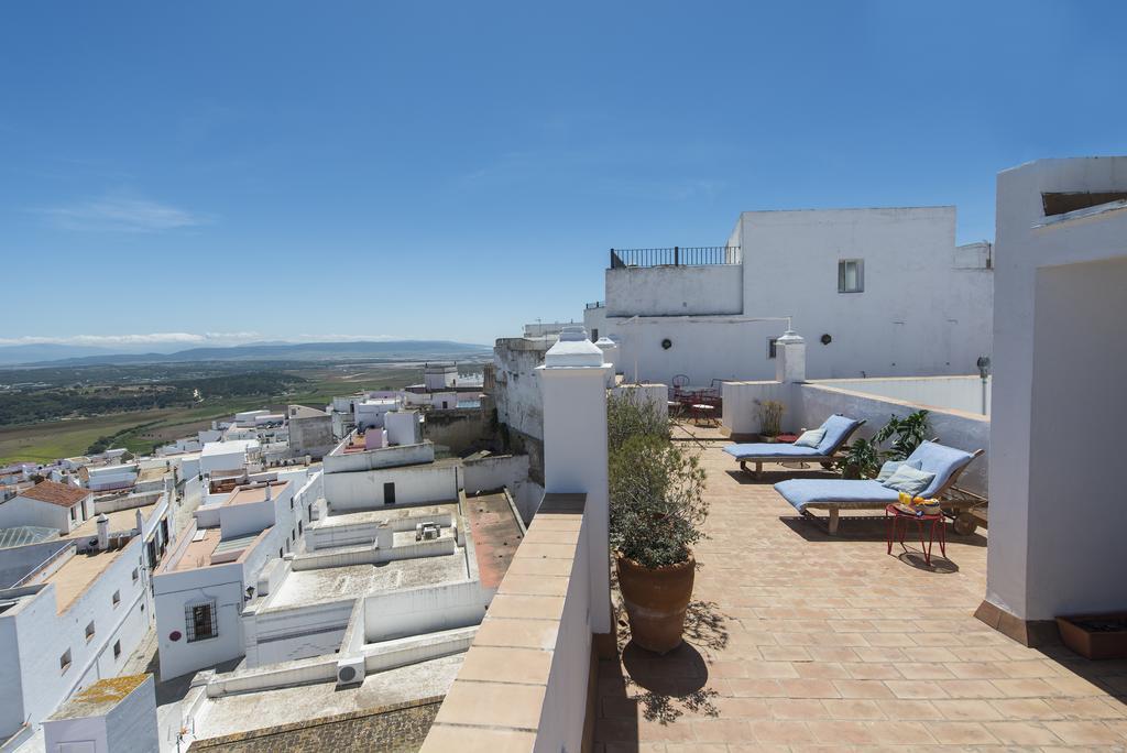 La Botica De Vejer Hotel เวเฮร์ เด ลา ฟรอนเตรา ภายนอก รูปภาพ