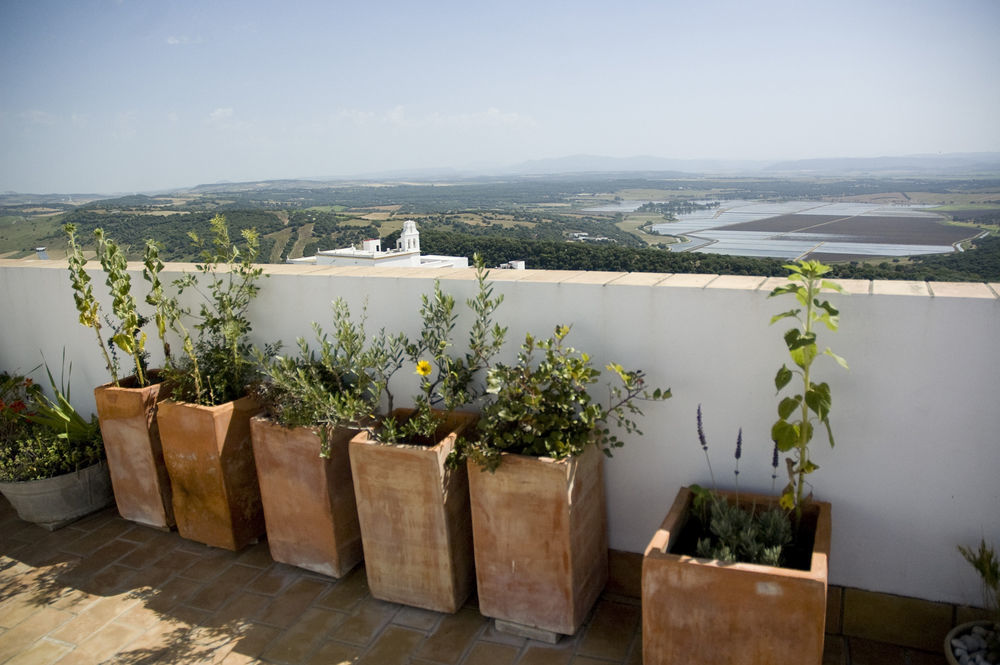 La Botica De Vejer Hotel เวเฮร์ เด ลา ฟรอนเตรา ภายนอก รูปภาพ