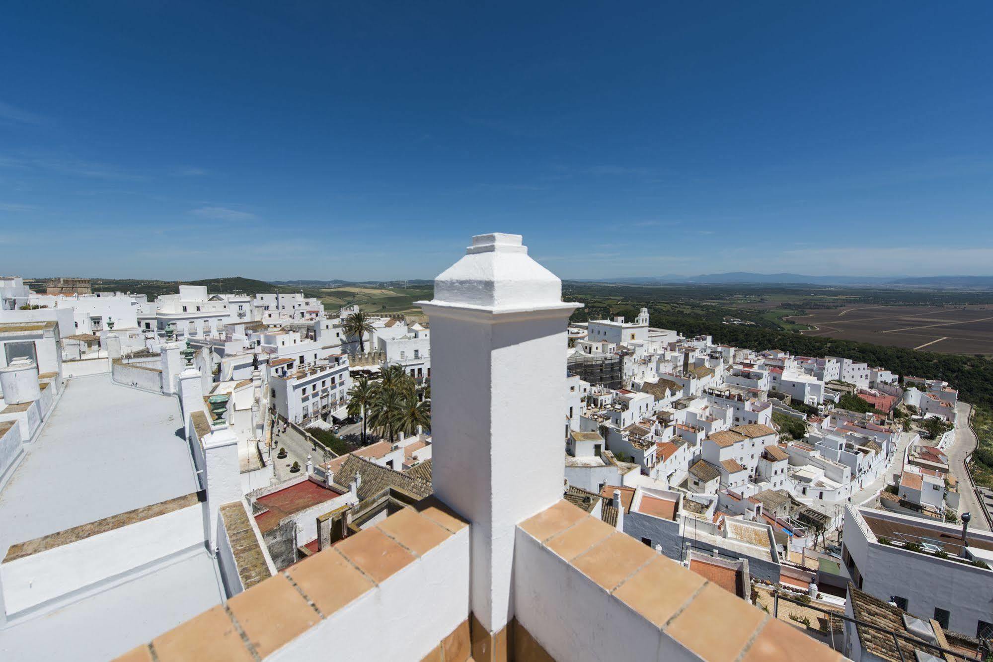La Botica De Vejer Hotel เวเฮร์ เด ลา ฟรอนเตรา ภายนอก รูปภาพ