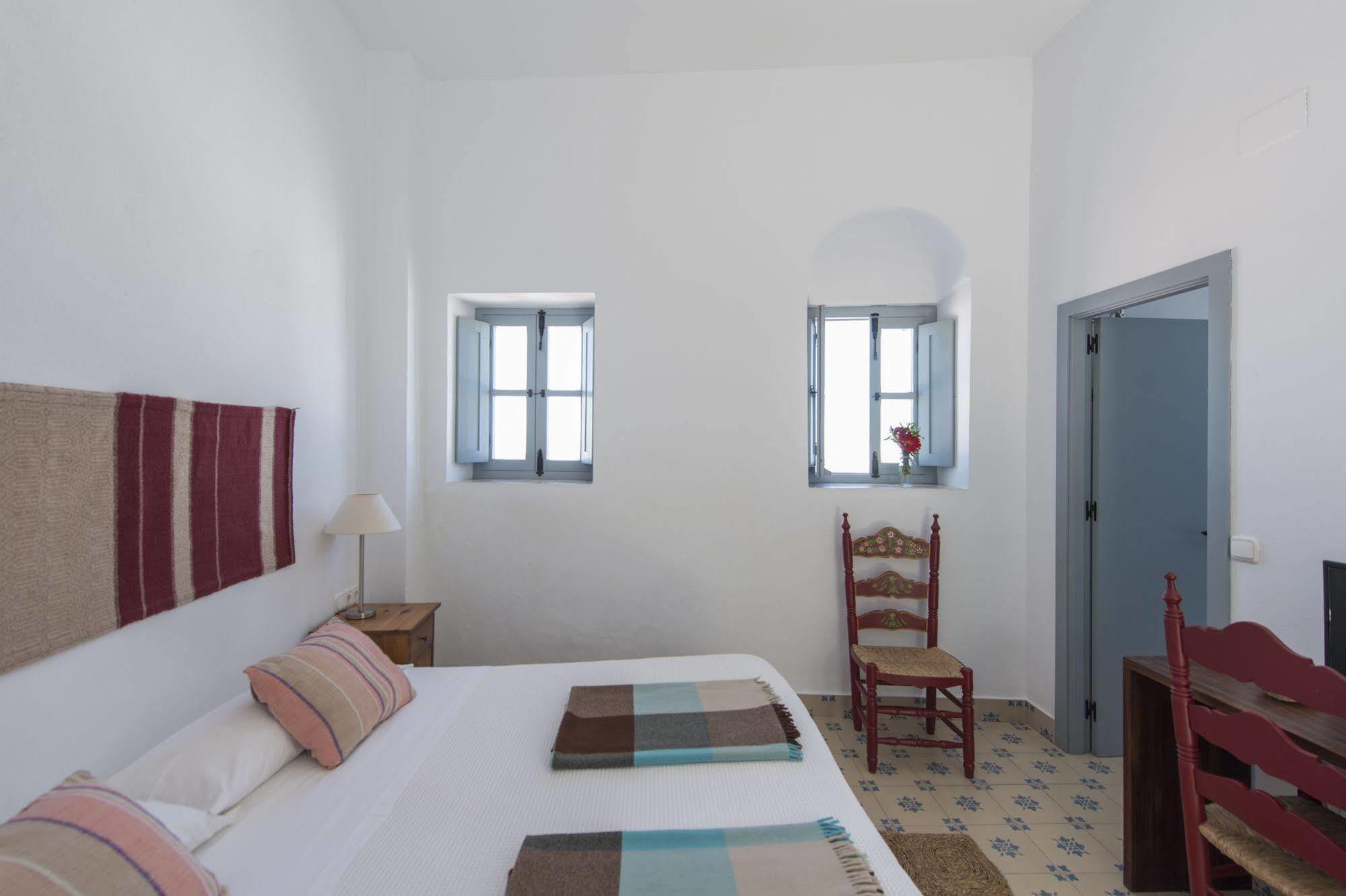 La Botica De Vejer Hotel เวเฮร์ เด ลา ฟรอนเตรา ภายนอก รูปภาพ
